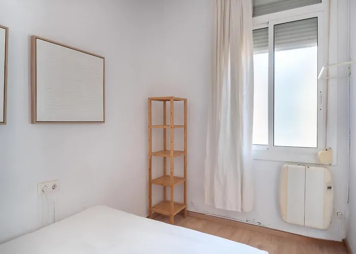 Charm And Comfort In The Heart Of Sant Antoni, Apartment Barcelona