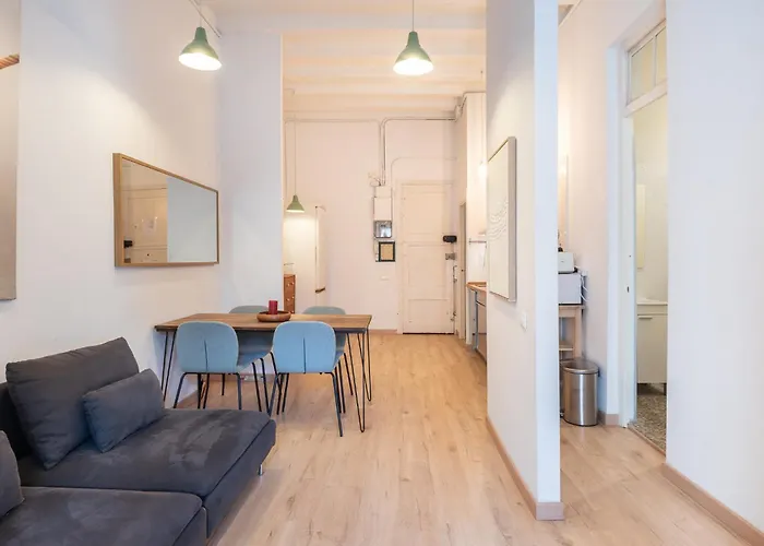 Charm And Comfort In The Heart Of Sant Antoni, Apartment